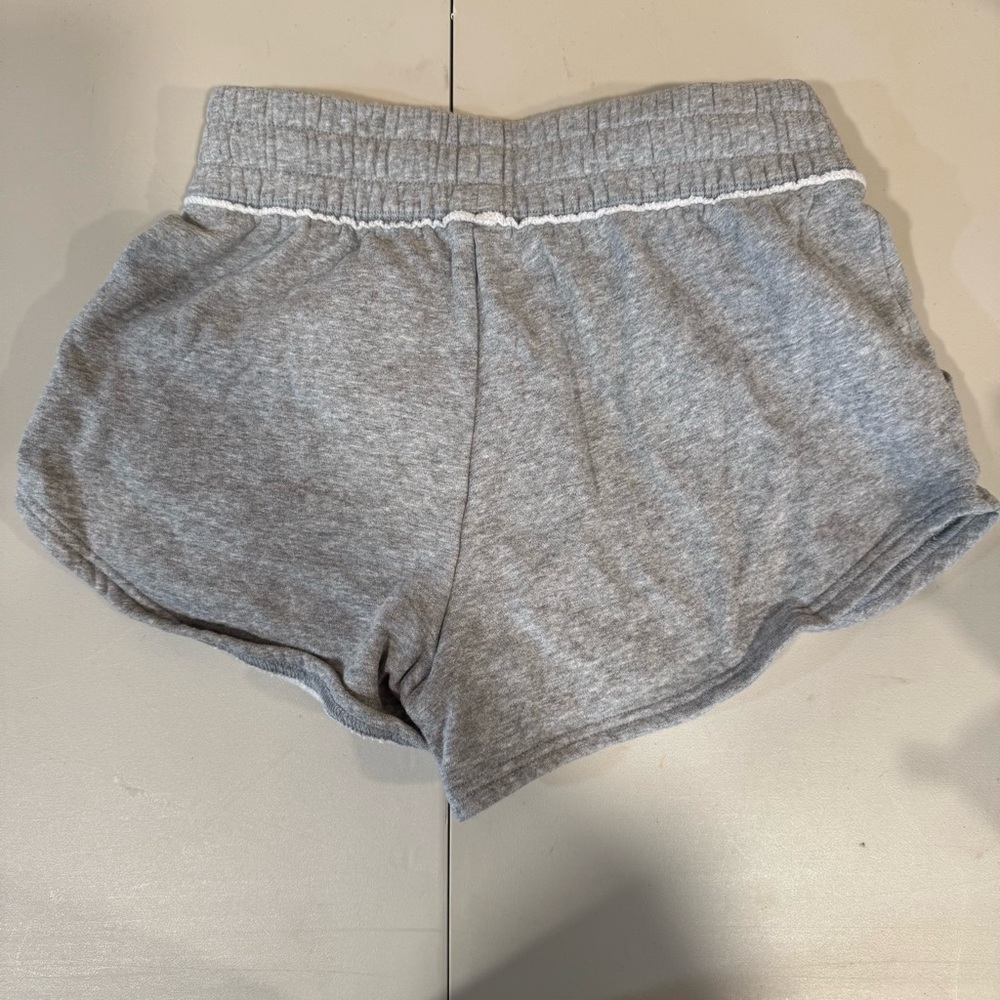 Under Armour Project Rock Womens Gray and Olive Shorts Set - Picture 6 of 7